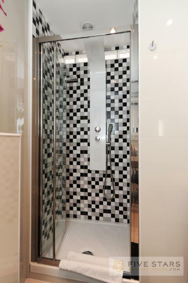 Mini Suite Bijou - Five Stars Holiday House نيس المظهر الخارجي الصورة